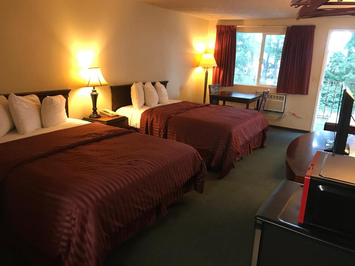 Smokey Point Motor Inn أرلينغتون المظهر الخارجي الصورة