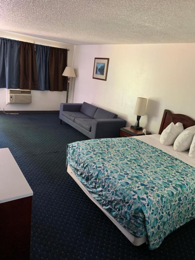 Smokey Point Motor Inn أرلينغتون المظهر الخارجي الصورة