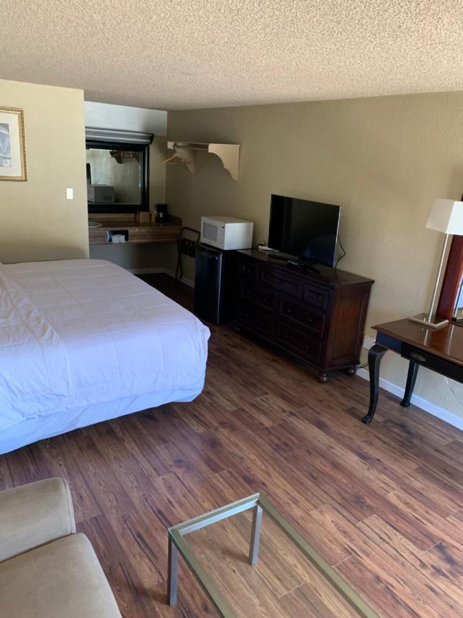 Smokey Point Motor Inn أرلينغتون المظهر الخارجي الصورة