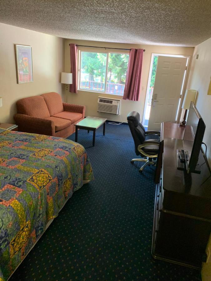 Smokey Point Motor Inn أرلينغتون المظهر الخارجي الصورة