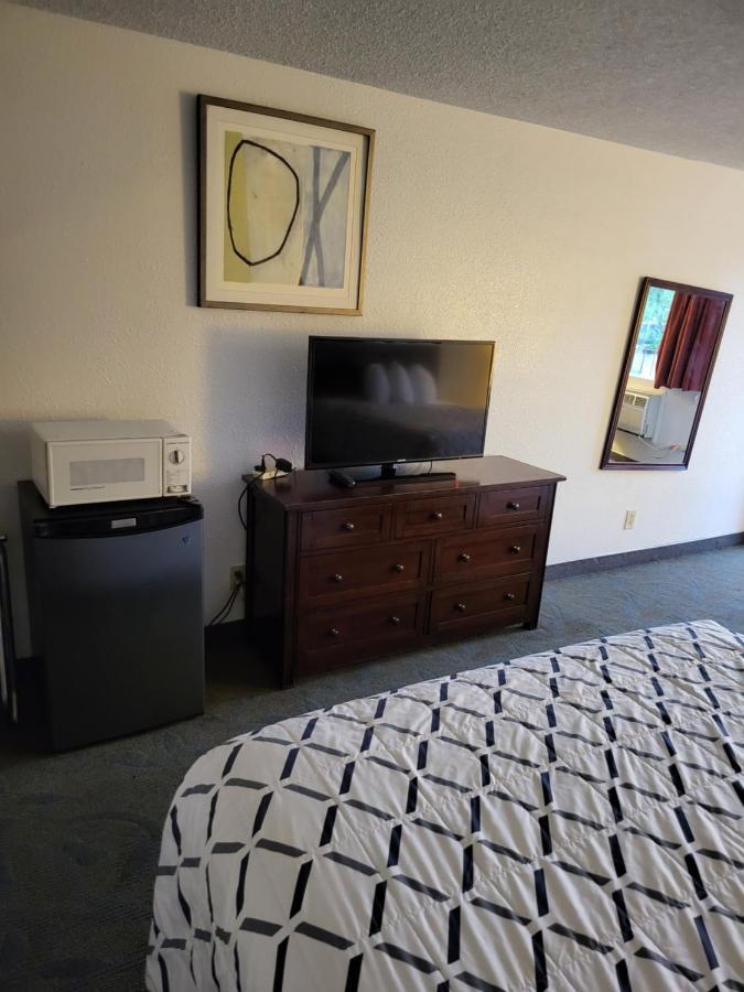 Smokey Point Motor Inn أرلينغتون المظهر الخارجي الصورة