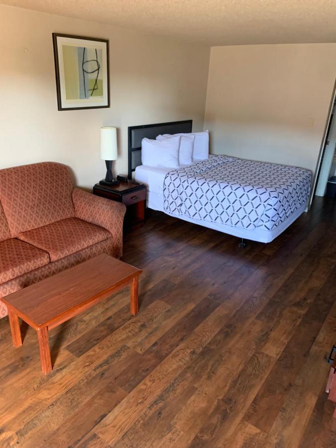 Smokey Point Motor Inn أرلينغتون المظهر الخارجي الصورة