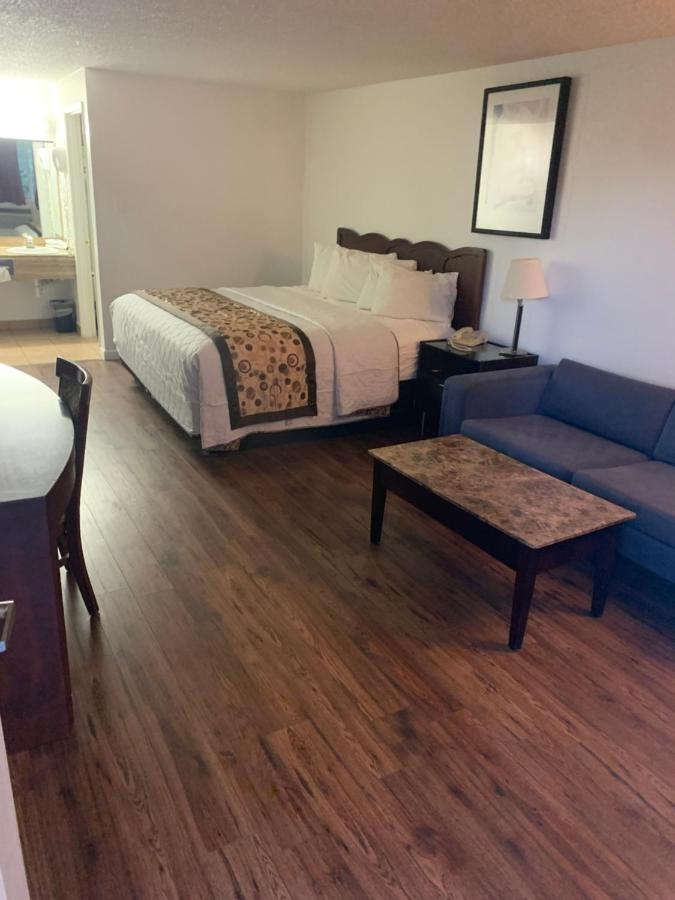 Smokey Point Motor Inn أرلينغتون المظهر الخارجي الصورة