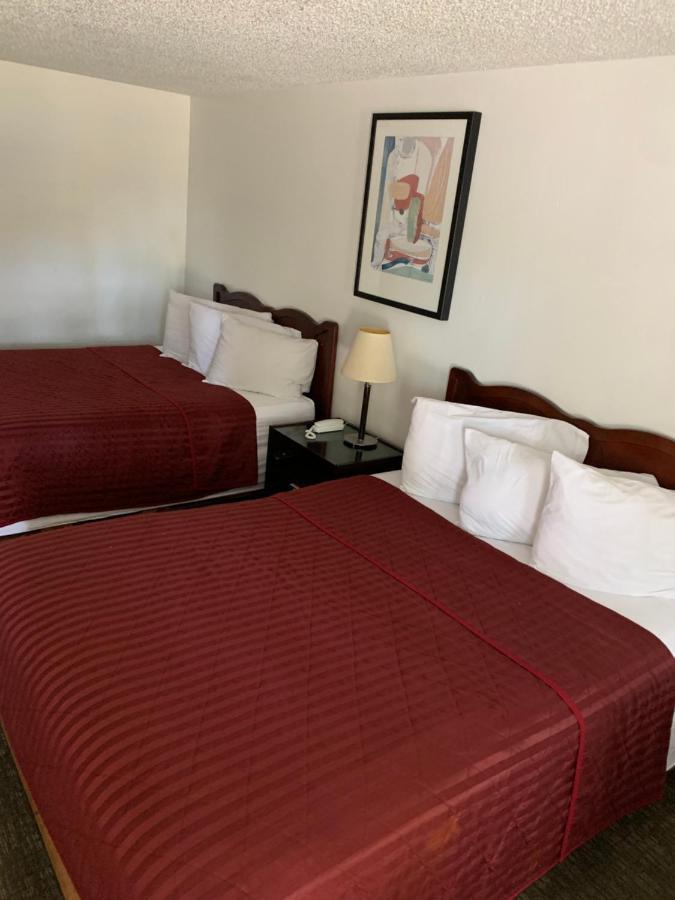 Smokey Point Motor Inn أرلينغتون المظهر الخارجي الصورة