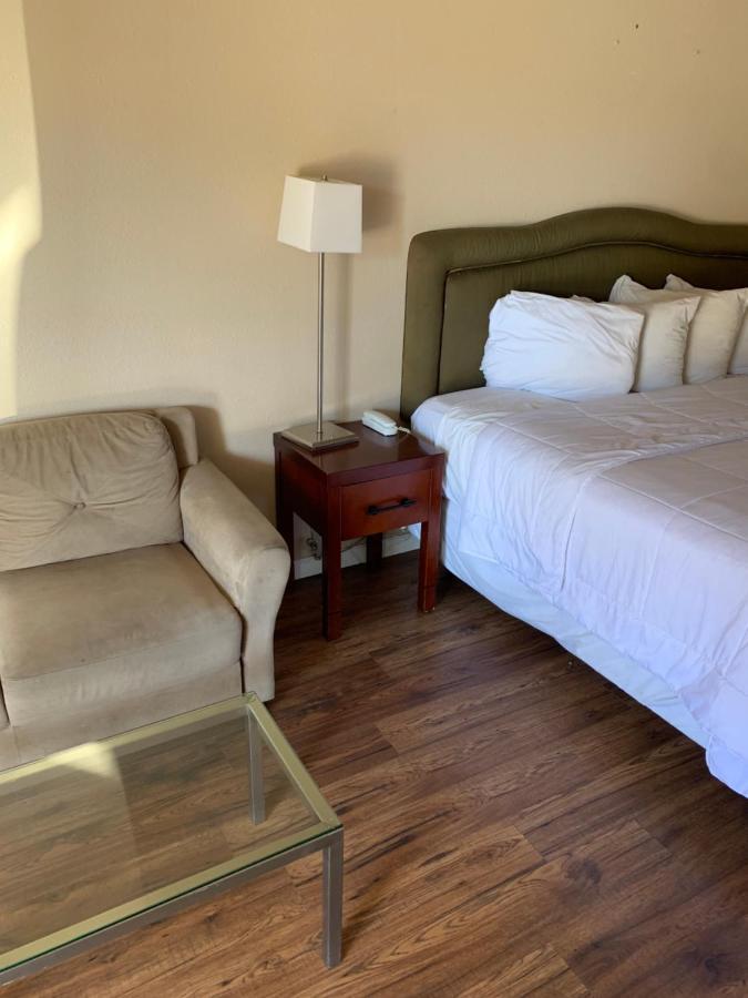 Smokey Point Motor Inn أرلينغتون المظهر الخارجي الصورة