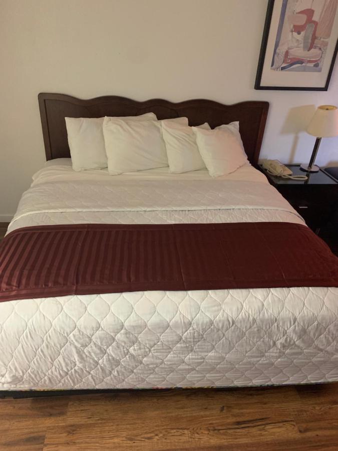 Smokey Point Motor Inn أرلينغتون المظهر الخارجي الصورة